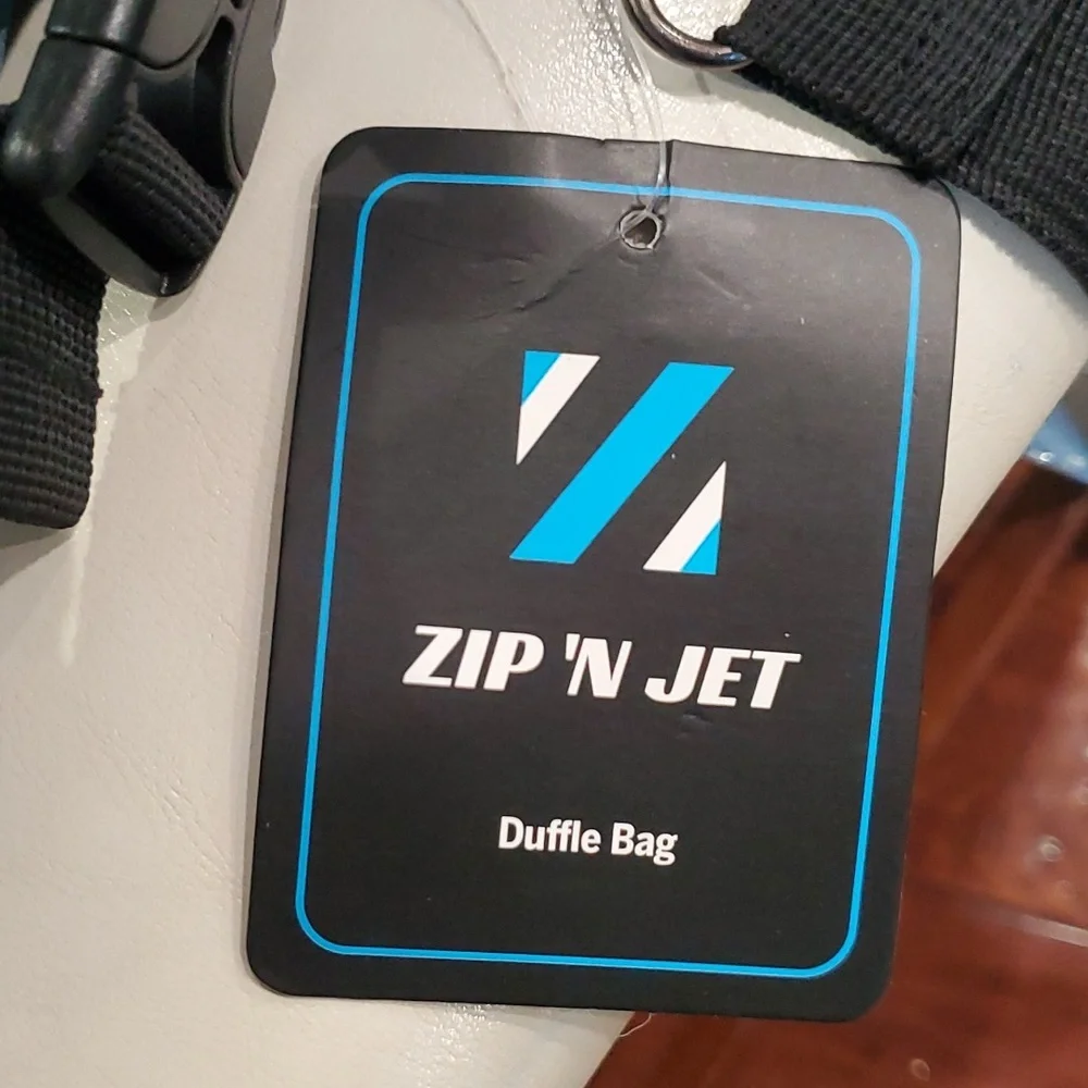 Duffle bag by ZIP 'N JET in Blue